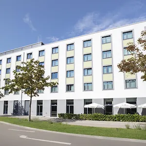 *** Hotel Express By Ihg Duitsland